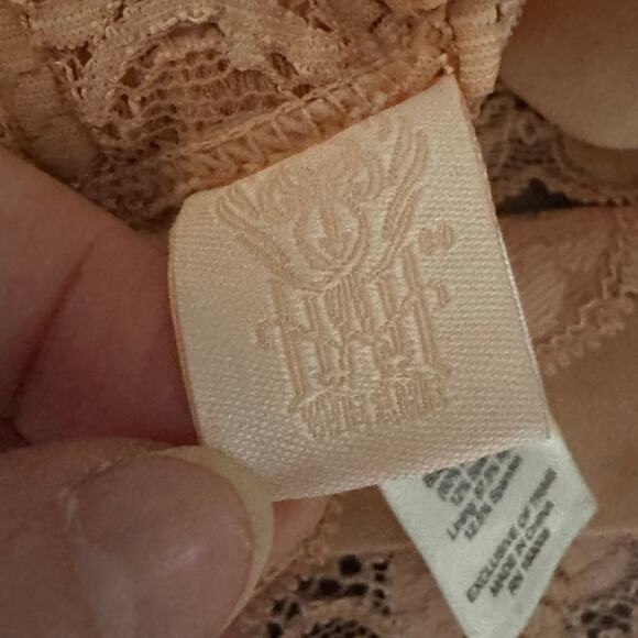 We Are HAH Got Ur Back Lace Bralette in Copper Rose NWT Women’s XS - Picture 6 of 8